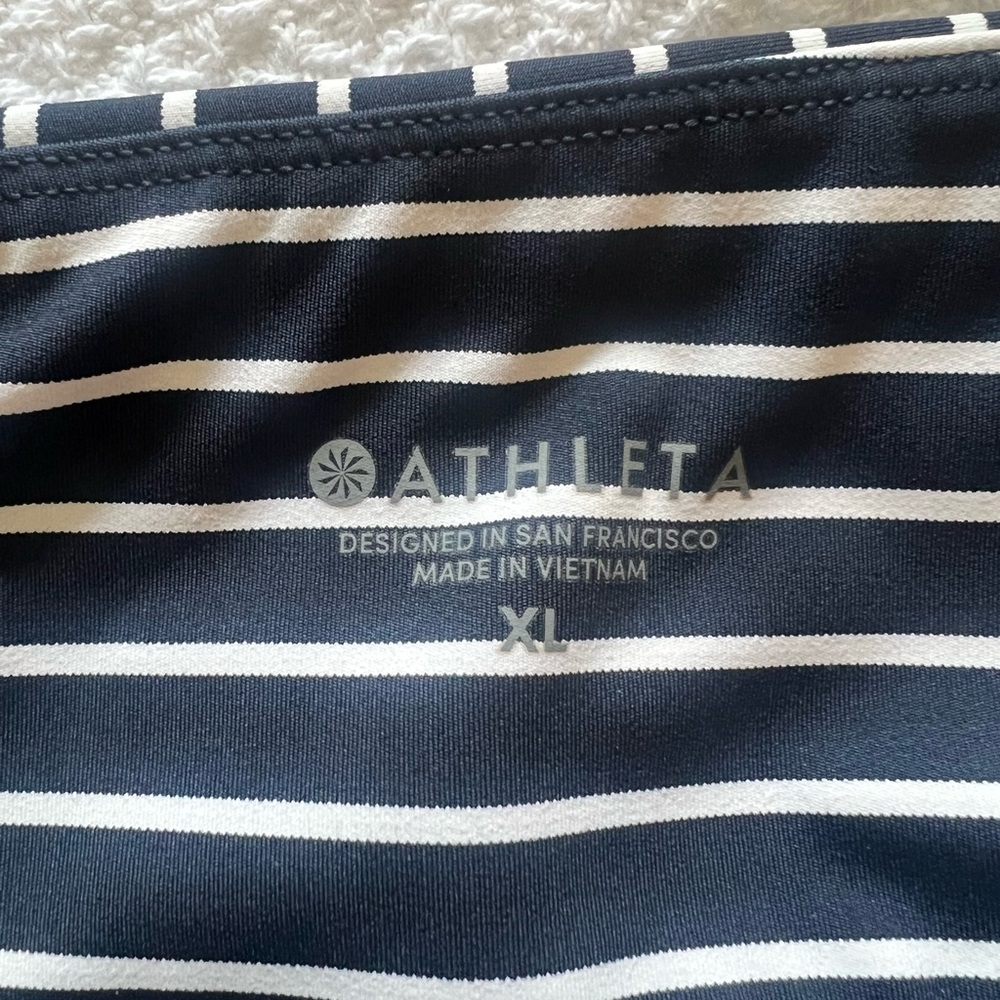 ATHLETA Navy Stripe Contender 7/8 Tight - XL - Picture 4 of 4